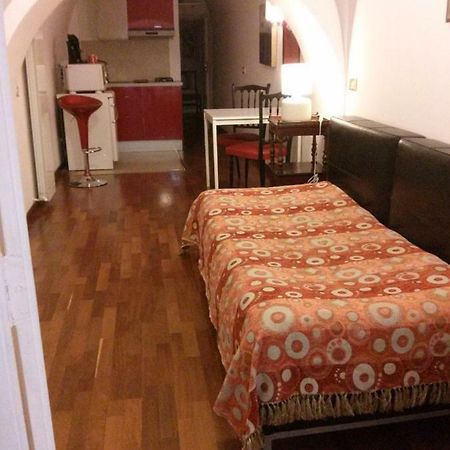 Carafa Di Maddaloni Residenza Di Charme Hotel Nápoly Kültér fotó