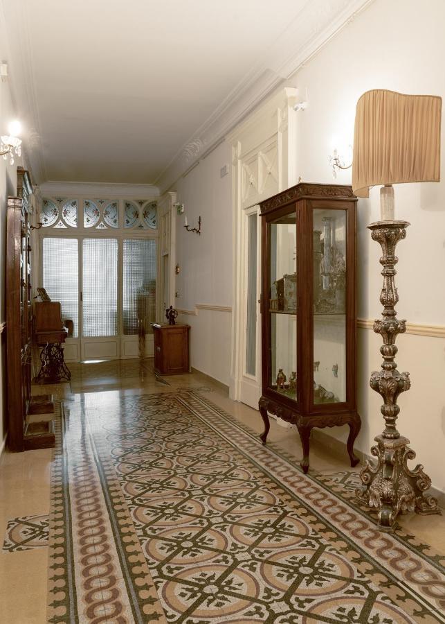 Carafa Di Maddaloni Residenza Di Charme Hotel Nápoly Kültér fotó