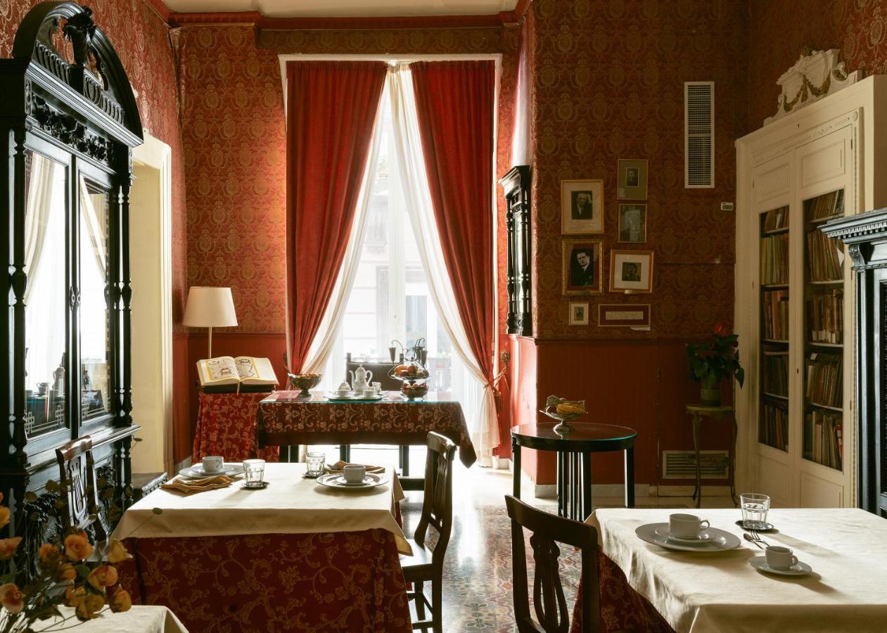 Carafa Di Maddaloni Residenza Di Charme Hotel Nápoly Kültér fotó