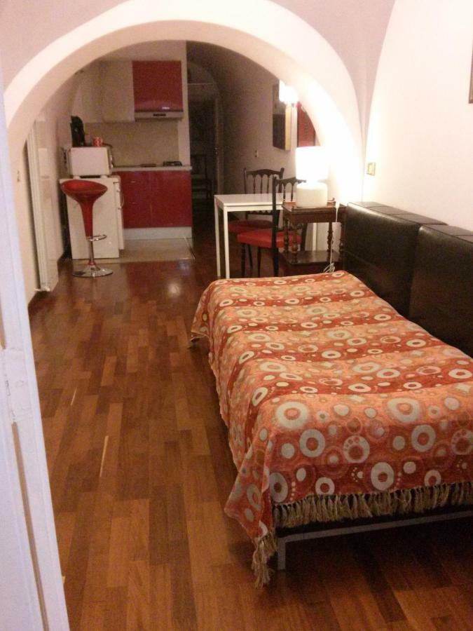Carafa Di Maddaloni Residenza Di Charme Hotel Nápoly Kültér fotó